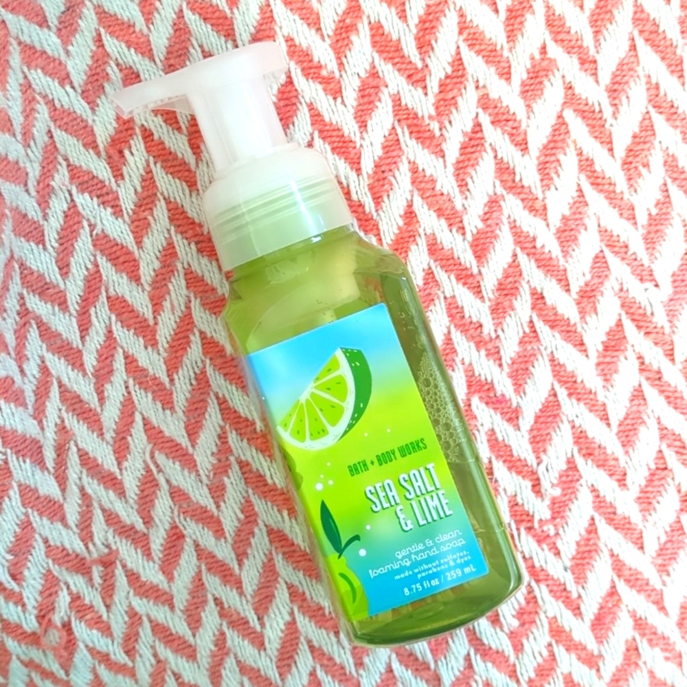 NWT BBW Bath & Body Works 🍋‍🟩 Sea Salt & Lime Gentle Foaming Hand Soap Citrus